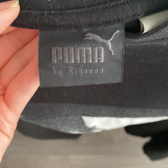 Puma by Rihanna fenty black sweatshirt - Picture 3 of 8